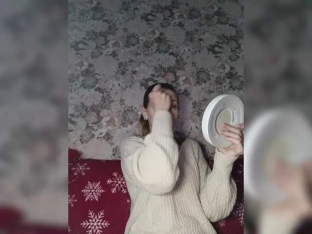 Freechat Marina-9819 on BongaCams