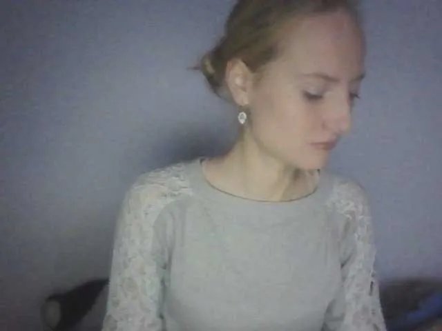 Offline Melodi69 on BongaCams