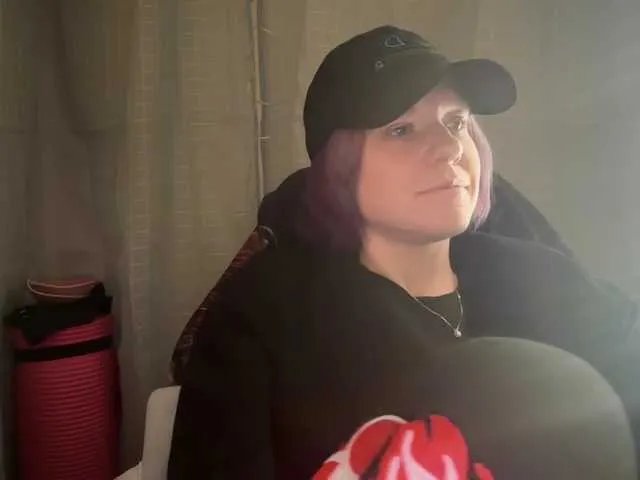 Offline mermaidlexi on BongaCams