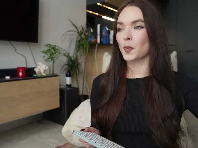 Offline Merrimarina on BongaCams