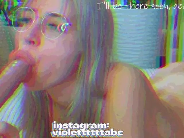 Freechat MiaLiaHot on BongaCams