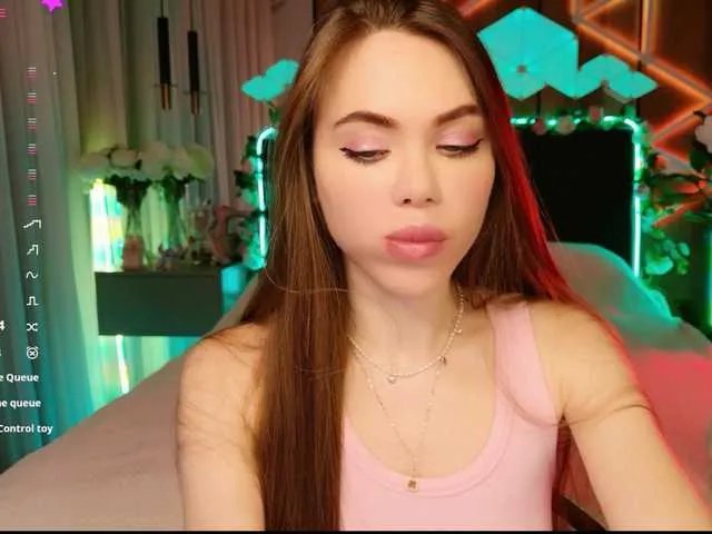 Freechat MimiForce on BongaCams