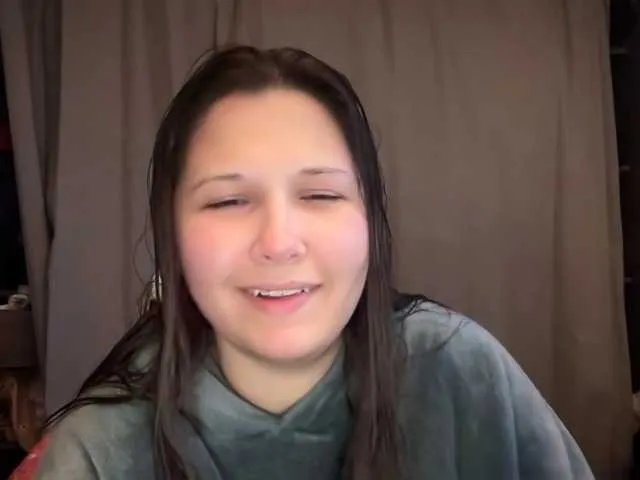 Offline Minettesexy24 on BongaCams