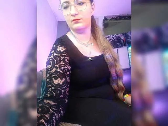 Freechat monikanylon on BongaCams