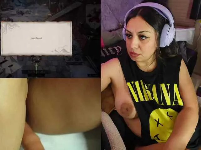 Offline MrsTexMix on BongaCams