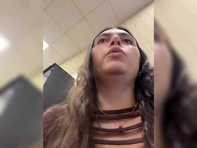 Freechat NikkySecrets on BongaCams