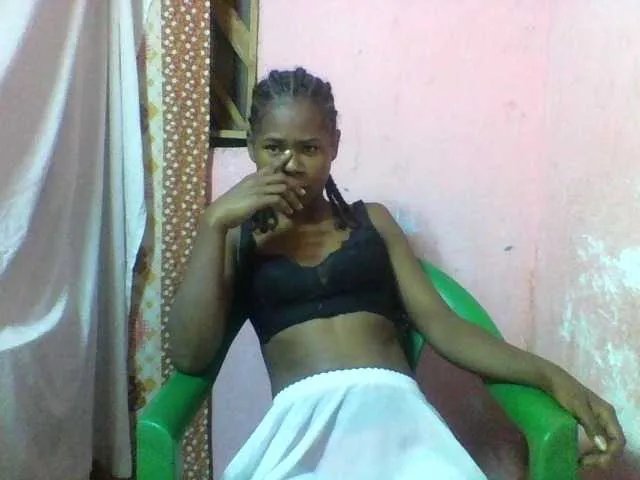 Offline nomenen on BongaCams