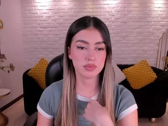 Offline PaulinaSantos1 on BongaCams