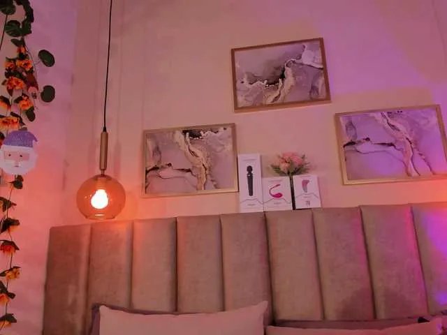 Freechat pikayle on BongaCams