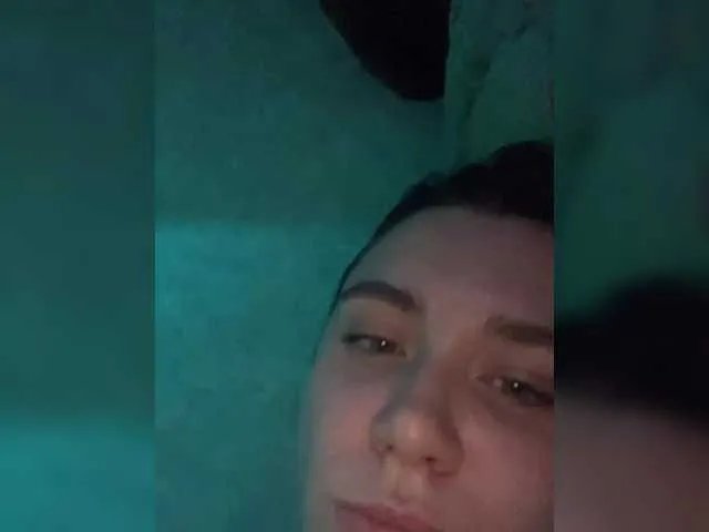 Offline pizzahubb on BongaCams