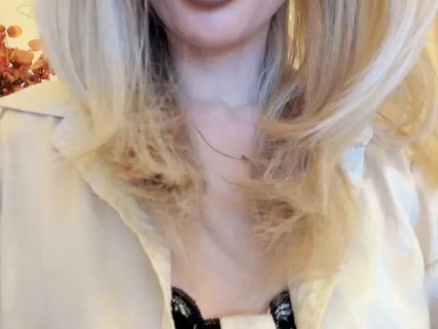 Freechat Politexxx on BongaCams