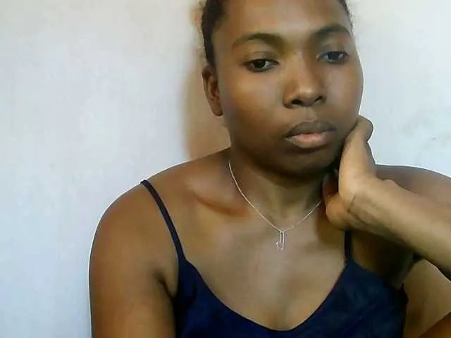 Offline rasoaidah on BongaCams