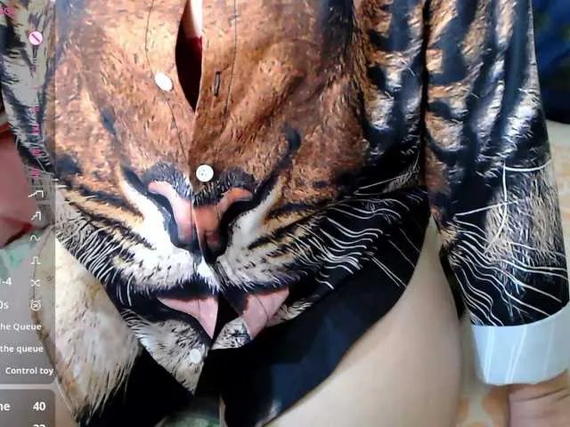 Freechat rosestar on BongaCams