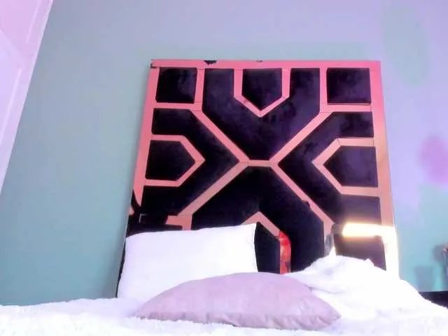 Freechat Sabrina-spencerr on BongaCams