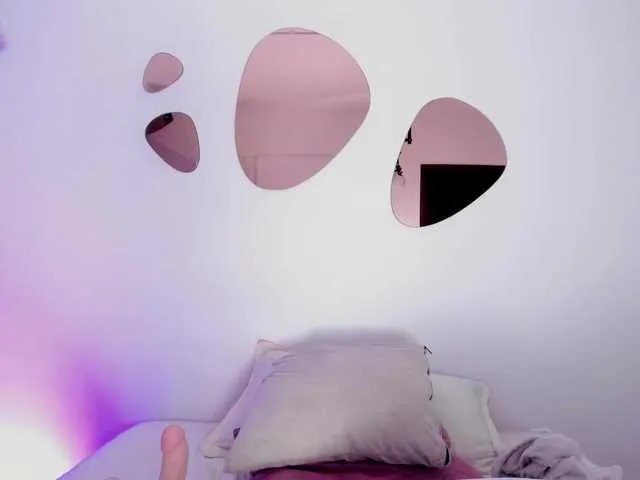 Offline Sara-Parkeer on BongaCams