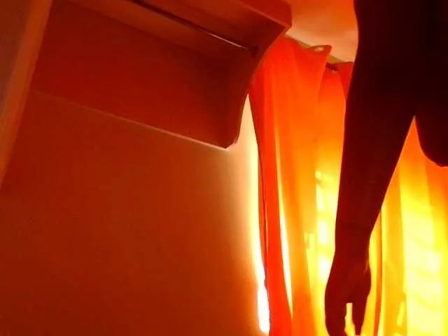 Offline sauccyspoilage on BongaCams