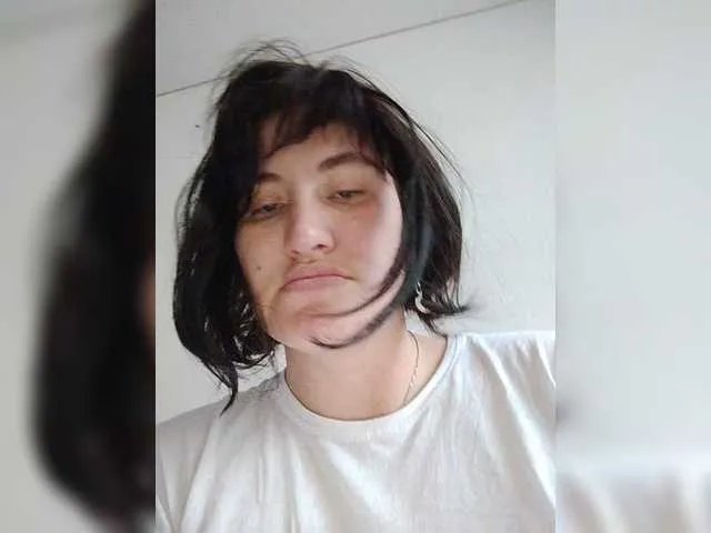 Offline SERTSEETKA on BongaCams