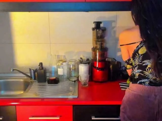 Offline SexQueen11 on BongaCams