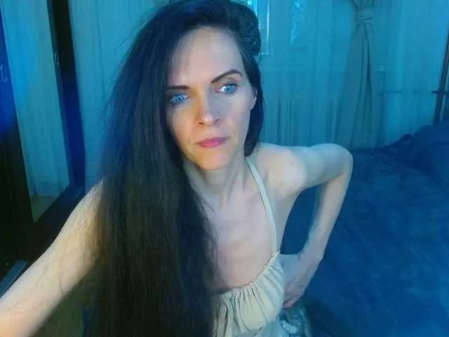 Offline SexQueen11 on BongaCams