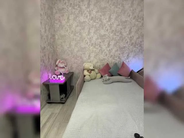 Freechat SeXXyMagic on BongaCams