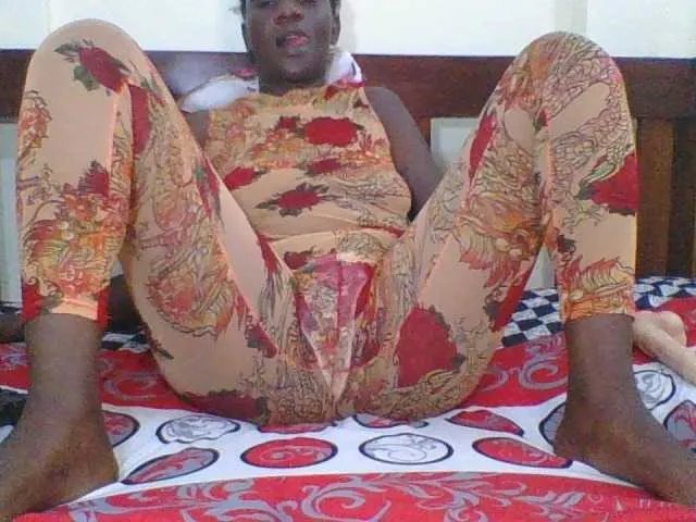 Offline Silentqueen93 on BongaCams