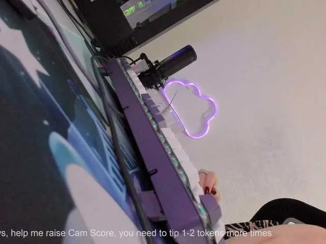 Offline Sky-QueenI on BongaCams