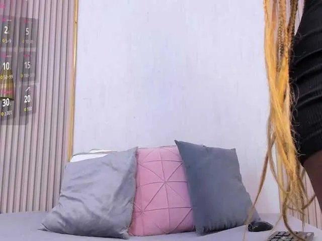 Freechat Skylar-Smith on BongaCams