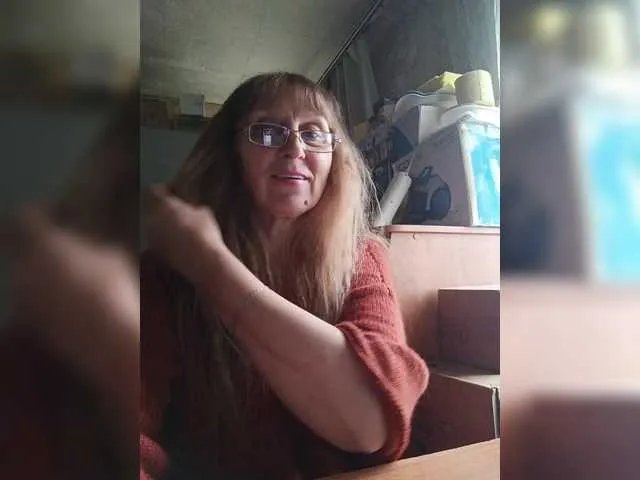 Offline Sonya48 on BongaCams