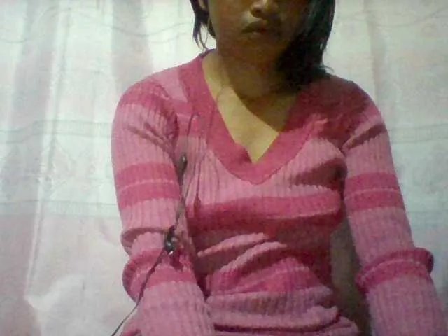 Offline Stellahsexylove on BongaCams