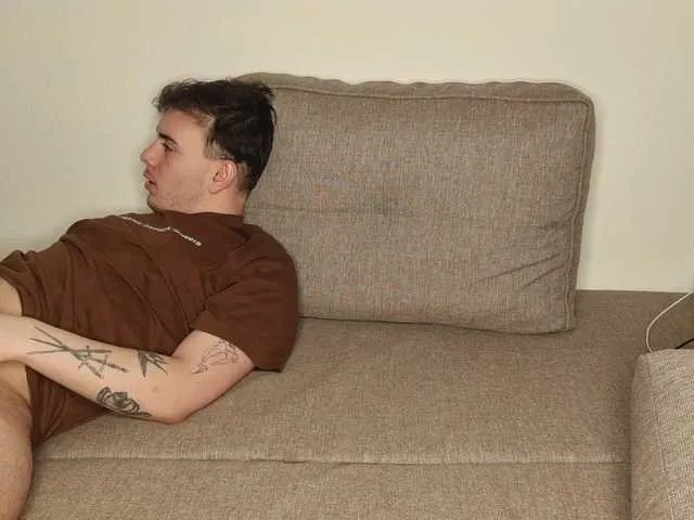 Offline SugarPeeach on BongaCams