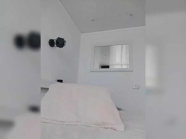 Offline sura97 on BongaCams