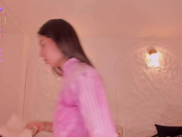 Offline TaraLawrence on BongaCams