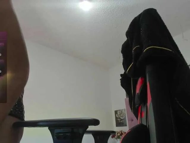 Offline Tatiana-star on BongaCams