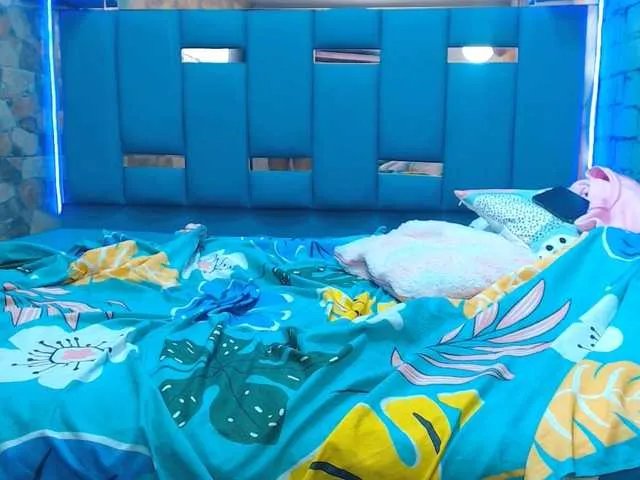 Freechat tommyxpamela444 on BongaCams