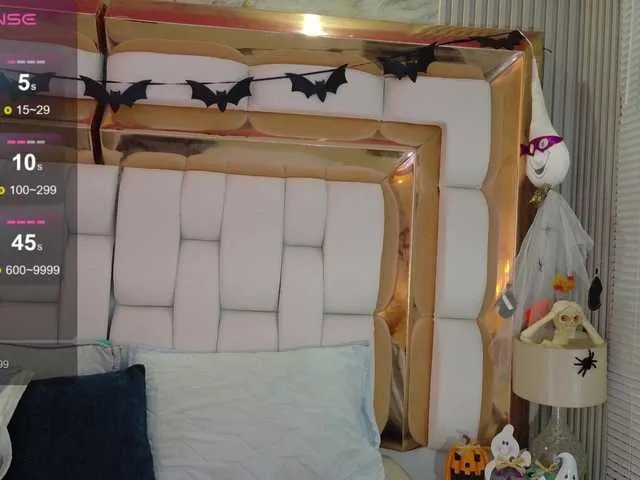 Offline valkiriamoore on BongaCams