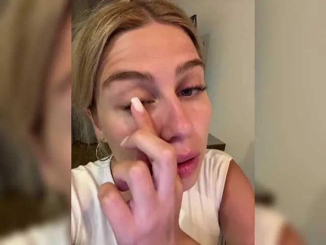 Offline VibroMashulkaDashulka on BongaCams