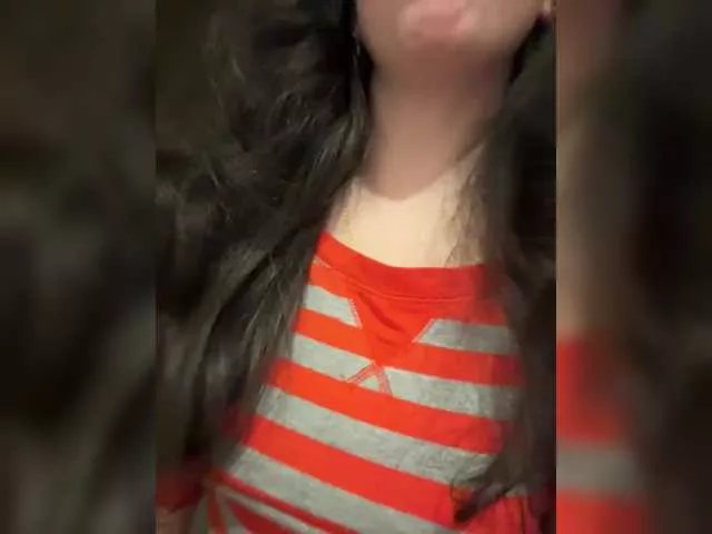 Freechat Vika19981 on BongaCams