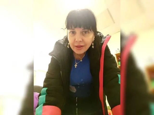 Offline VikNika on BongaCams