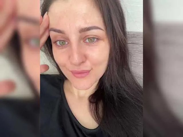 Freechat Viksi66 on BongaCams