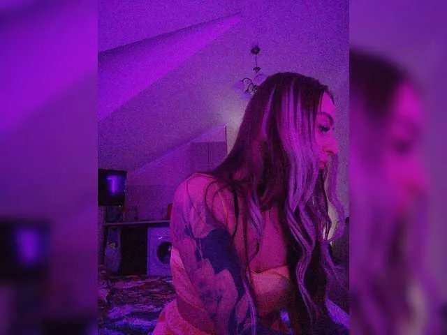 Freechat your-red-wine on BongaCams