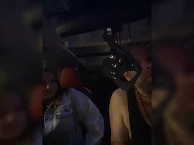 Offline YuGoVi on BongaCams