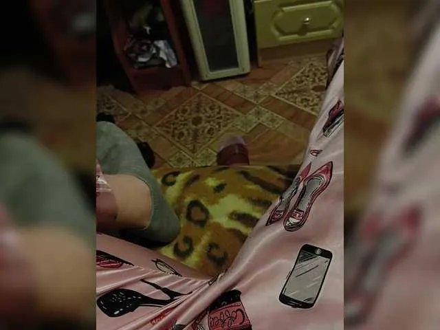 Offline ZaraSss on BongaCams