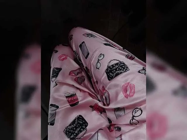 Offline ZaraSss on BongaCams