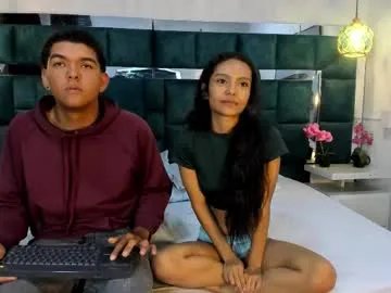 Freechat _bonnyandclyde on Chaturbate