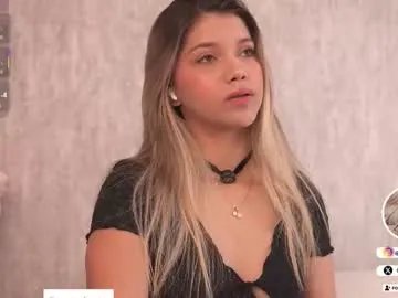Freechat alisa_roldan on Chaturbate