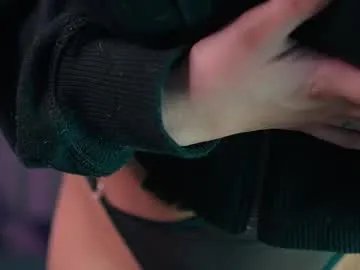 Freechat alison_miller9 on Chaturbate