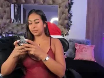 Freechat amelyamann on Chaturbate