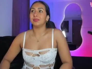 Freechat amelyamann on Chaturbate