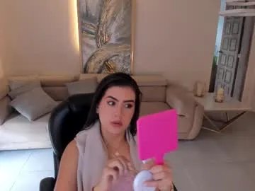 Freechat angelicavega_ on Chaturbate