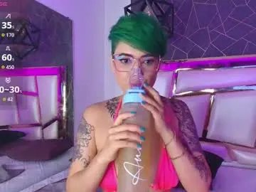 Freechat annie_swan on Chaturbate